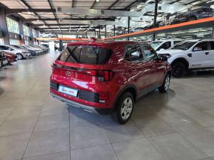 Hyundai Venue 1.2 Motion - Image 6