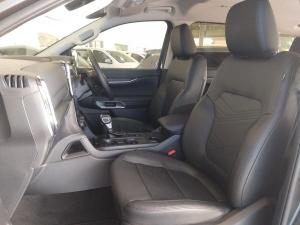 Ford Everest 2.0 BiTurbo XLT - Image 8