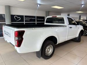 Isuzu D-Max 1.9TD single cab L manual - Image 7