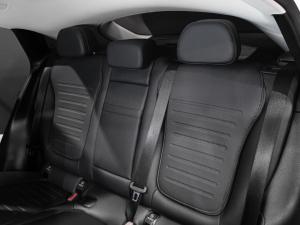 Mercedes-Benz GLC GLC300d coupe 4Matic Avantgarde - Image 11