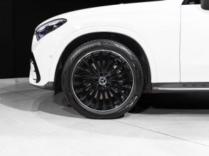 Mercedes-Benz GLC GLC300d coupe 4Matic Avantgarde - Image 5