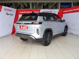 Toyota Urban Cruiser 1.5 XR manual - Image 2