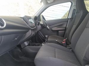 Toyota Vitz 1.0 XR manual - Image 7