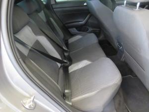 Volkswagen Polo 1.0 TSI Comfortline - Image 8