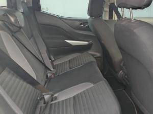 Nissan Navara 2.5DDTI SE automatic D/C - Image 10