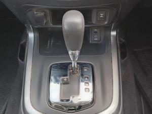 Nissan Navara 2.5DDTI SE automatic D/C - Image 12