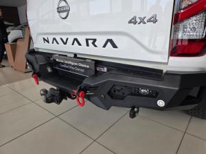 Nissan Navara 2.5D LE 4X4 automatic D/C - Image 19