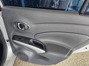 Nissan Almera 1.5 Acenta automatic - Image 14