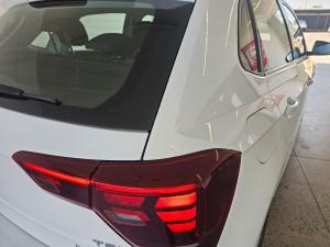Volkswagen Polo 1.0 TSI Life - Image 18