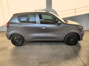 Toyota Vitz 1.0 XR manual - Image 3