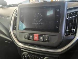 Toyota Vitz 1.0 XR manual - Image 9