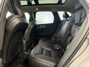 Volvo XC60 T8 Recharge AWD Plus Bright - Image 12