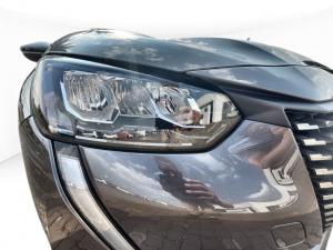 Peugeot 208 1.2 Active - Image 19