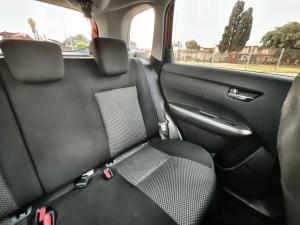 Suzuki Vitara 1.6 GL+ auto - Image 15