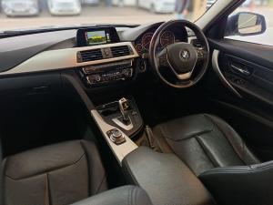 BMW 3 Series 320i auto - Image 12
