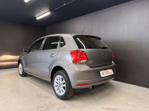Volkswagen Polo Vivo hatch 1.6 Comfortline auto - Image 5