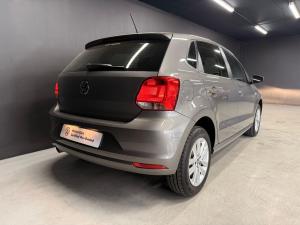 Volkswagen Polo Vivo hatch 1.6 Comfortline auto - Image 7