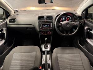 Volkswagen Polo Vivo hatch 1.6 Comfortline auto - Image 9