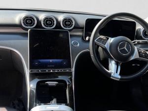 Mercedes-Benz C-Class C200 Avantgarde - Image 14