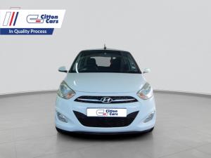 Hyundai i10 1.1 GLS/MOTION - Image 2