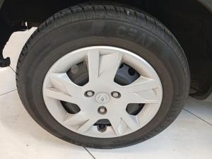 Renault Kwid 1.0 Zen auto - Image 10