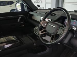 Land Rover Defender 90 D300 X-Dynamic SE - Image 22