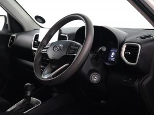 Hyundai Venue 1.0T Motion auto - Image 23
