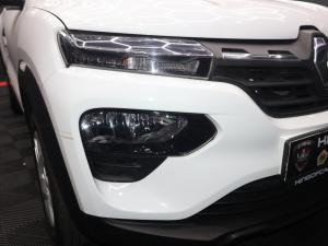 Renault Kwid 1.0 Zen - Image 6