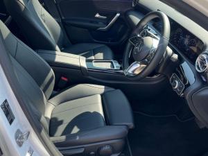 Mercedes-Benz A-Class A200 hatch Progressive - Image 14