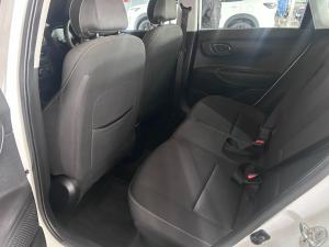 Hyundai i20 1.2 Motion - Image 11