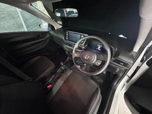 Hyundai i20 1.2 Motion - Image 17