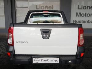 Nissan NP200 1.6i safety pack (aircon) - Image 18