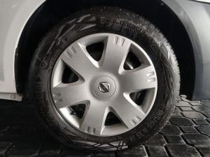 Nissan NP200 1.6i safety pack (aircon) - Image 7