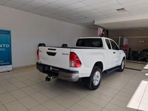 Toyota Hilux 2.4GD-6 Xtra cab SRX - Image 2