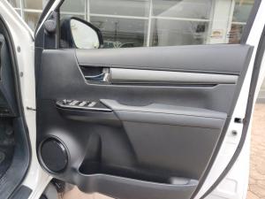 Toyota Hilux 2.8GD-6 double cab Legend auto - Image 8