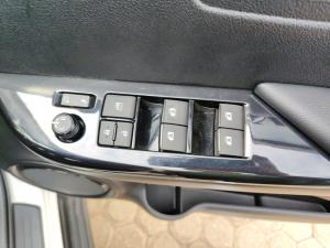 Toyota Hilux 2.8GD-6 double cab Legend auto - Image 9