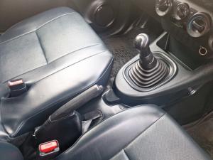 Toyota Hilux 2.0 single cab S (aircon) - Image 10