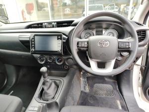 Toyota Hilux 2.4GD-6 single cab Raider manual - Image 6