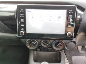 Toyota Hilux 2.4GD-6 single cab Raider manual - Image 15