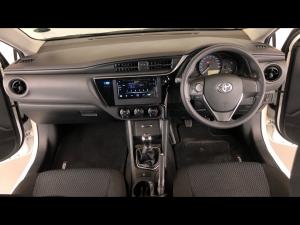 Toyota Corolla Quest 1.8 Plus manual - Image 6