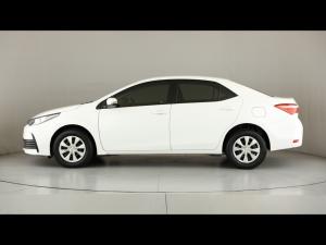 Toyota Corolla Quest 1.8 Plus manual - Image 22