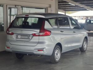 Suzuki Ertiga 1.5 GA - Image 2