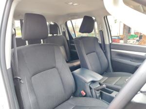 Toyota Hilux 2.4GD-6 double cab Raider auto - Image 18