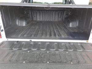 Toyota Hilux 2.8GD-6 double cab 4x4 Legend 50 auto - Image 9