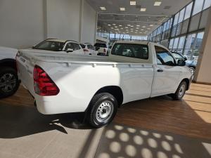 Toyota Hilux 2.0 single cab S (aircon) - Image 2