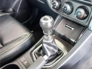 Toyota Corolla Quest 1.8 Plus manual - Image 9