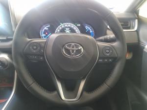 Toyota RAV4 2.5 Hybrid GX-R E-Four - Image 8