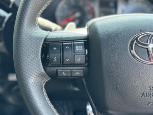 Toyota Hilux 2.8GD-6 double cab 4x4 GR-Sport - Image 8