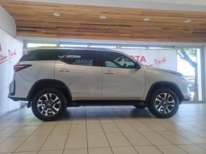 Toyota Fortuner 2.4GD-6 auto - Image 3