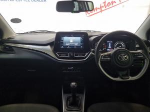 Toyota Starlet 1.5 XR manual - Image 6